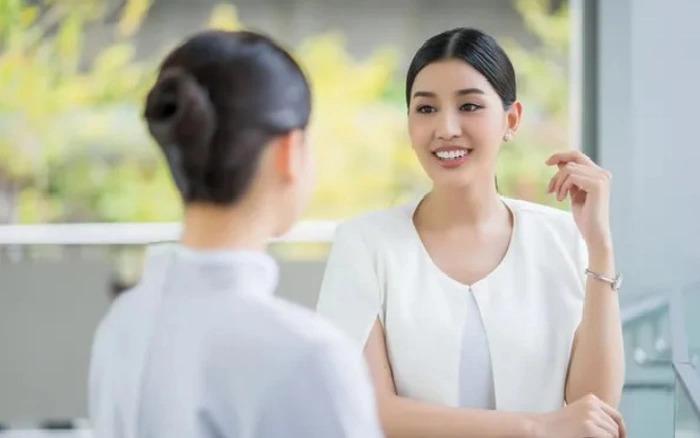 Tôi choáng váng khi biết bố chồng trả thêm lương cho chị giúp việc-1