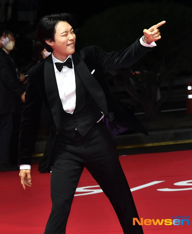 Kim Yoo Jung đẹp xuất sắc, Goo Hye Sun tăng cân khác lạ-7