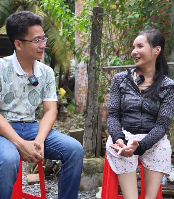 Mẹ đơn thân 28 tuổi chỉ cao 1,04m, chồng bỏ đi khi con 3 tuổi-6