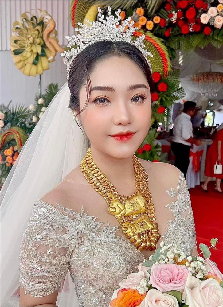 Lộ chi phí tổ chức tiệc khủng cặp đôi ẵm 320 cây vàng ở đám cưới-5