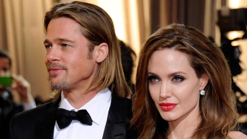 Angelina Jolie bị tố ngược là bịa đặt về Brad Pitt-1