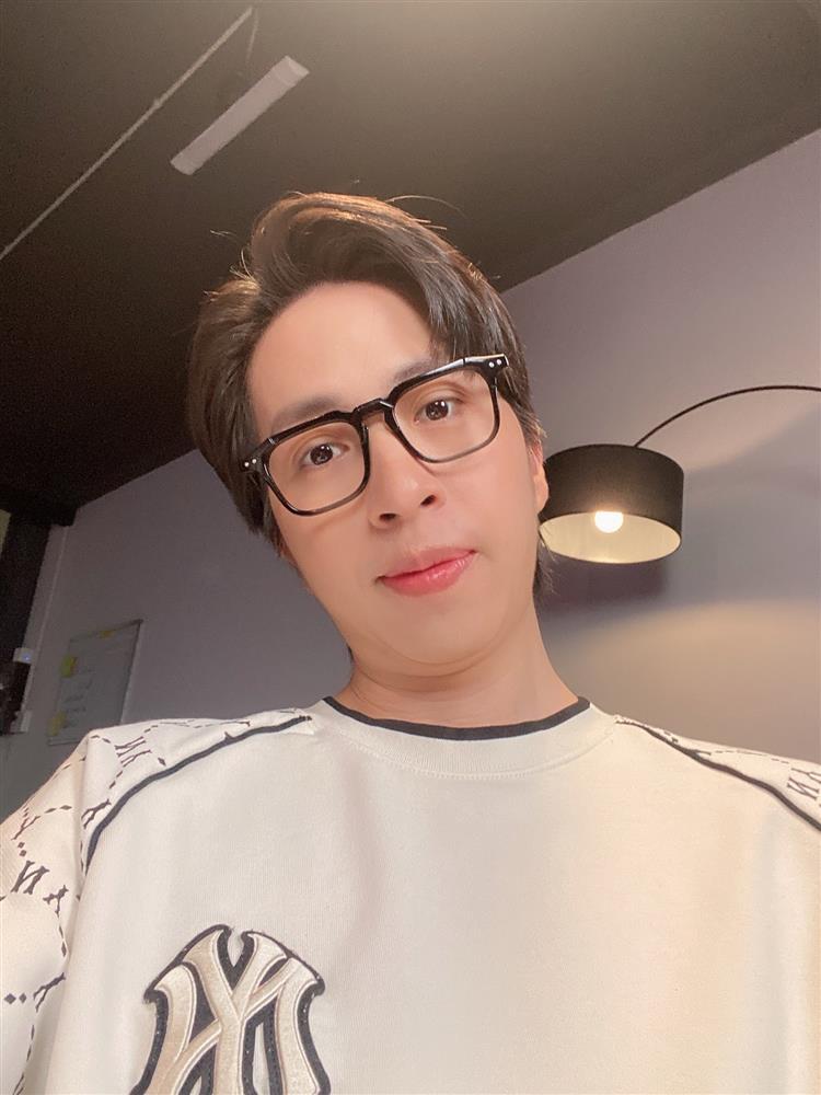 ViruSs lộ thân hình phát tướng trong đám cưới PewPew-5