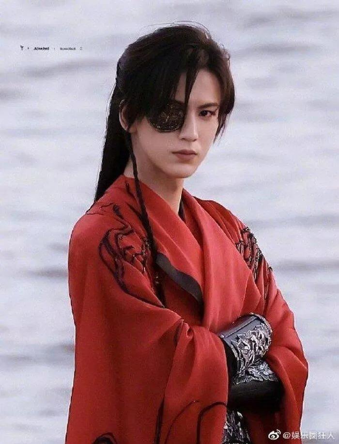 3 trai đẹp xứ Trung chưa kịp nổi đã toang nặng vì phốt thái độ-5