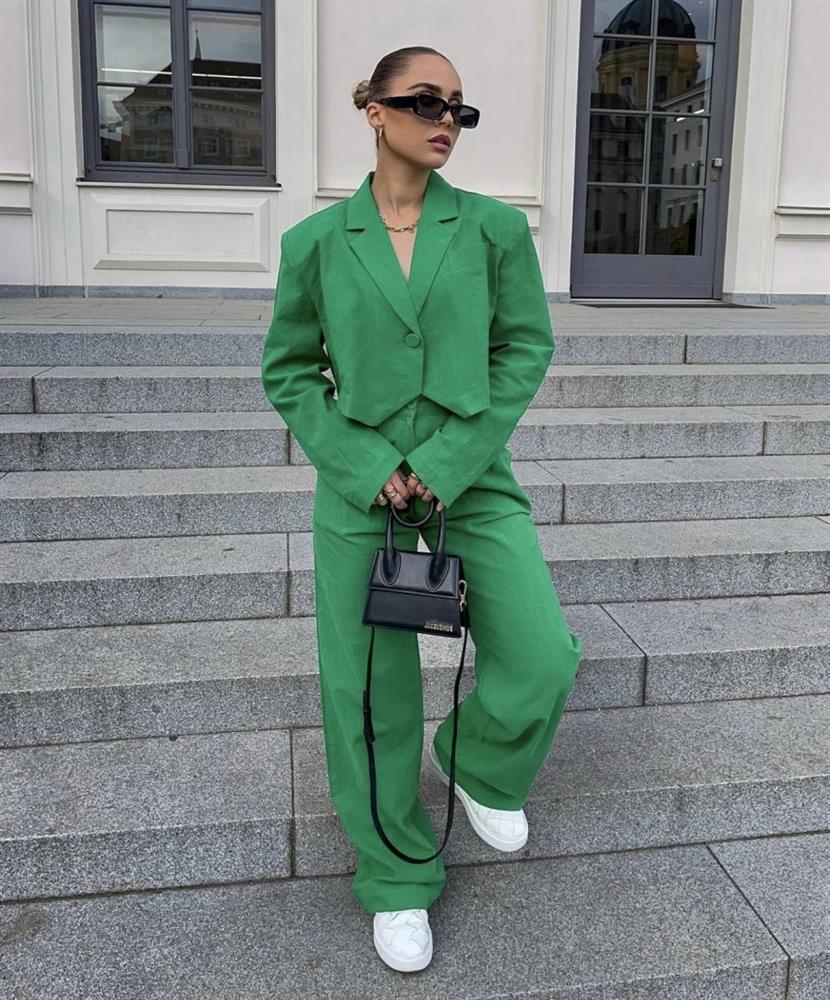 3 kiểu sneaker được tín đồ săn lùng nhất mùa thu đông 2022-6