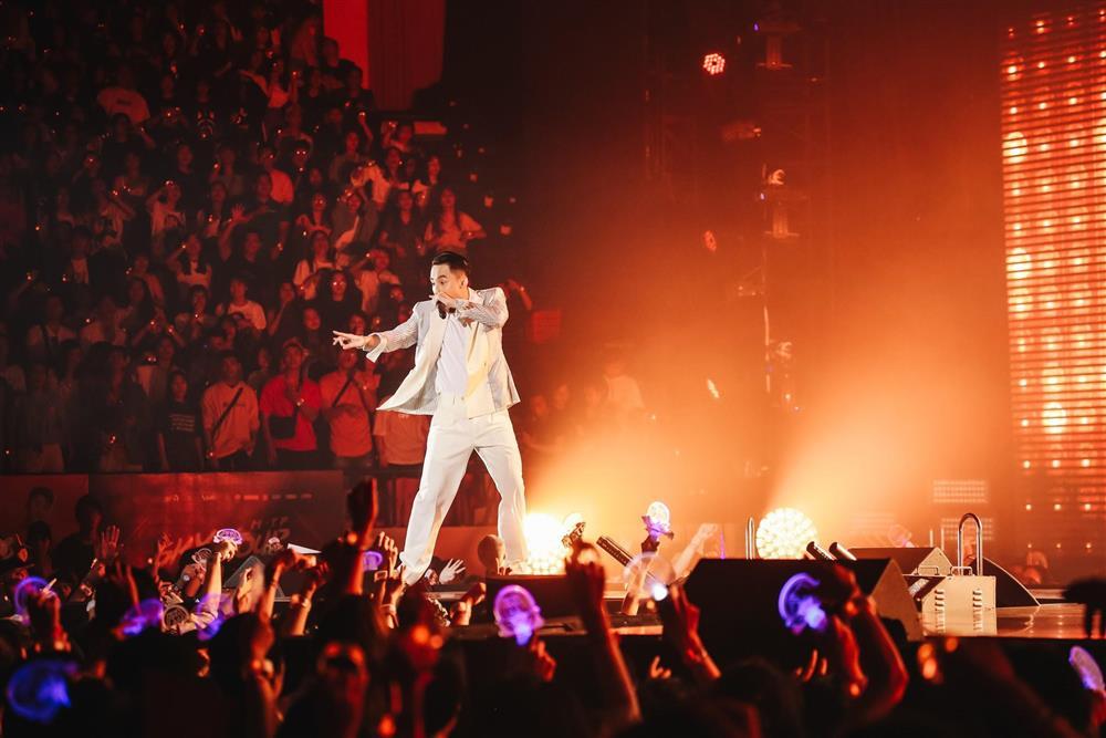 Sơn Tùng M-TP gọi antifan là lũ trẻ ranh, đâm sau lưng-5