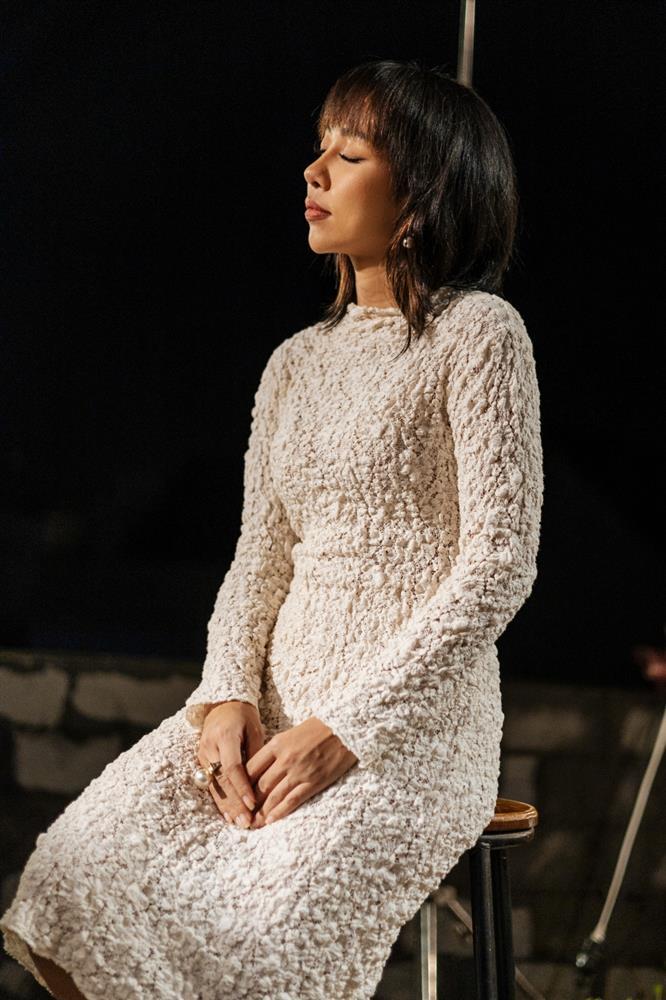 Con trai Kỳ đà hoa Thảo Trang lần đầu tiên đóng MV cùng mẹ-3