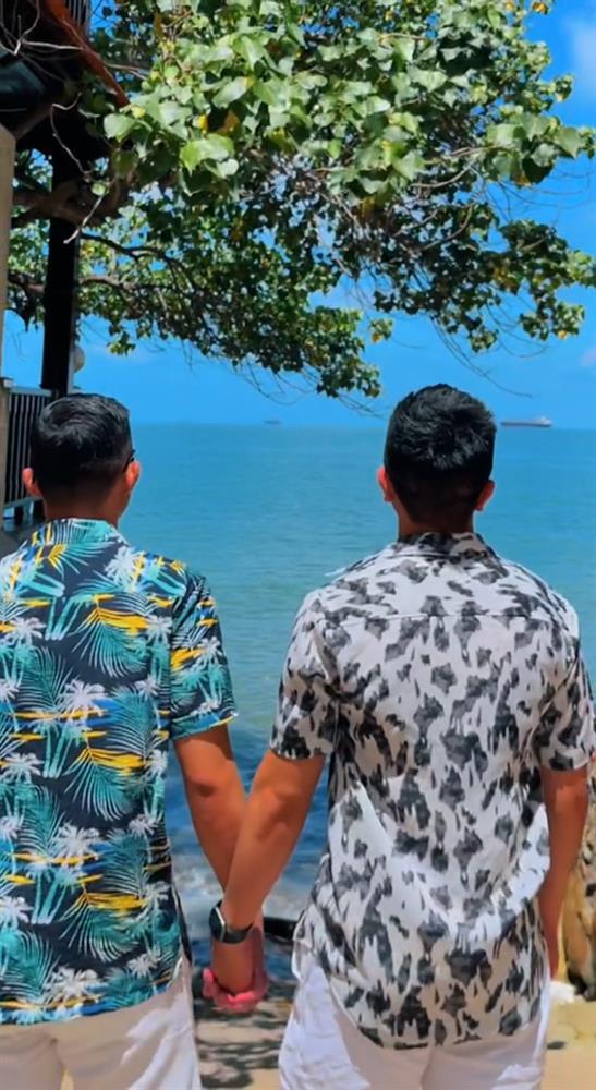 Chuyện tình đồng giới 33 năm: Yêu không ngại khoảng cách-6