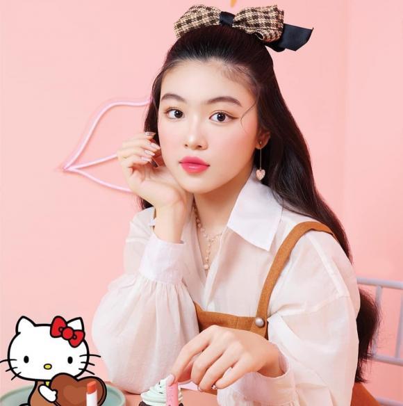 Con gái MC Quyền Linh khoe loạt hình, nhan sắc ra sao gây sốt MXH?-5