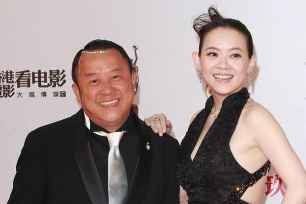 Con gái Tăng Chí Vỹ nói gì khi bố cưỡng hôn người mẫu trẻ?-2