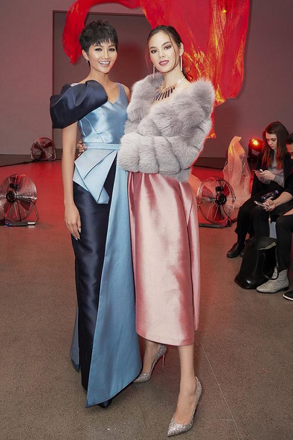 HHen Niê hội ngộ Catriona Gray: Mỹ nhân nào giữ vững phong độ?-4