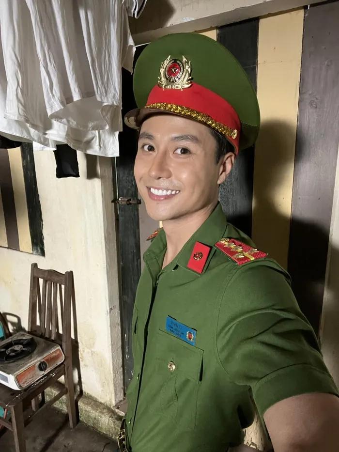 Khi công an và tội phạm ăn cơm cùng nhau hậu trường phim Đấu Trí-8