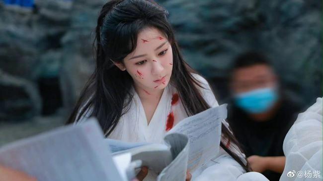 Hội số khổ trên phim: Lý Thấm 3 lần lấy chồng, Thành Nghị khóc suốt 10 kiếp-5