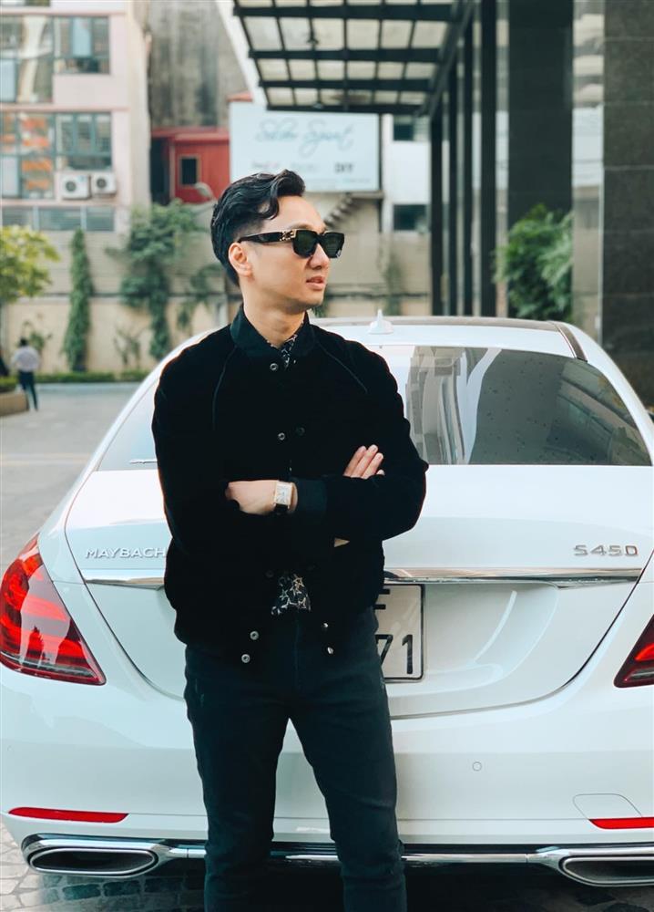 Tin showbiz Việt ngày 7/10: Mạc Văn Khoa khóc mếu vì sự cố trên đường-7