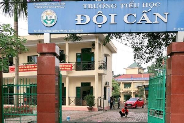 Chủ nợ uy hiếp phụ huynh, nhờ cô đưa học sinh về gặp bố lần cuối-2