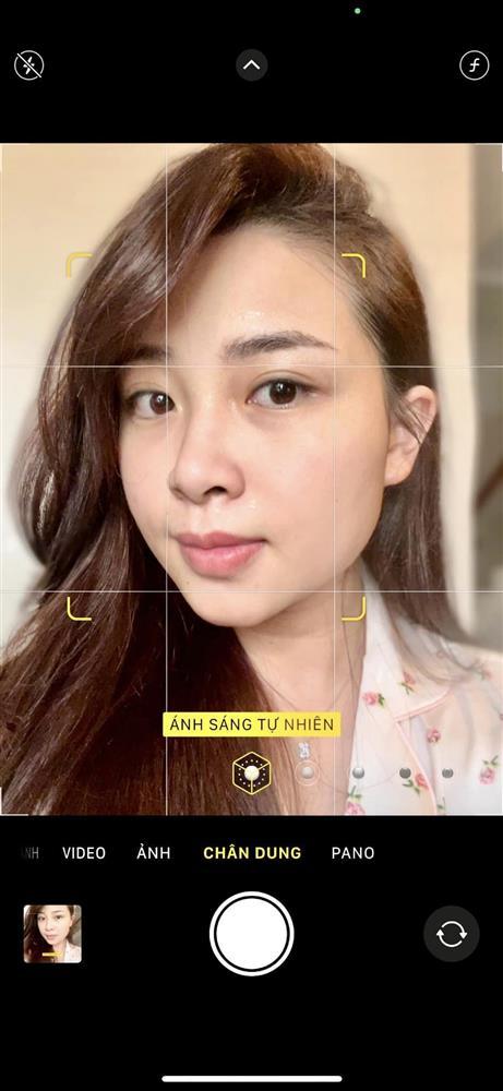 Vợ Văn Đức gây chú ý với mặt mộc, bạn gái Văn Hậu thì sao?-2