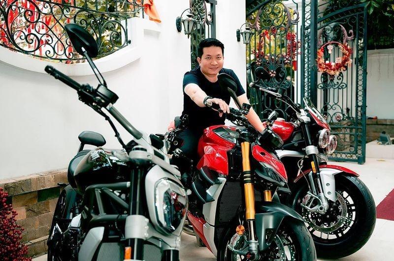 Đại gia Quốc Vũ thay áo cho siêu bò bị vợ con vẽ bẩn-11