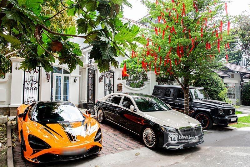 Đại gia Quốc Vũ thay áo cho siêu bò bị vợ con vẽ bẩn-12