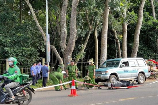 Vừa ra tù 3 ngày, dùng dao đâm chết người rồi trốn tiếp