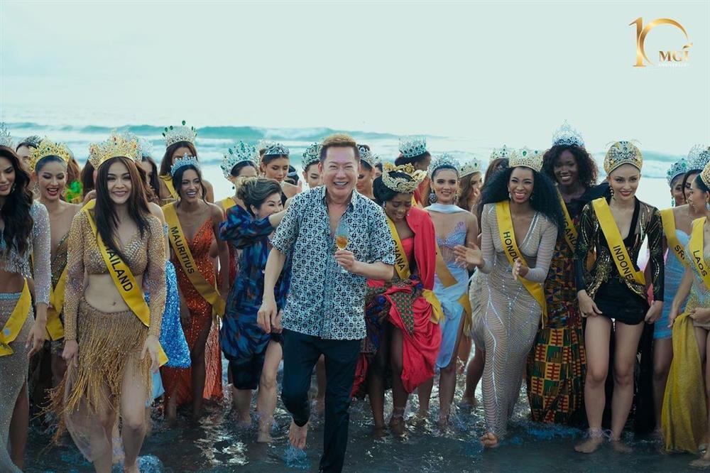 Nhìn Thiên Ân lưới đánh cá, dân mạng lại thương miss quấn chăn-13