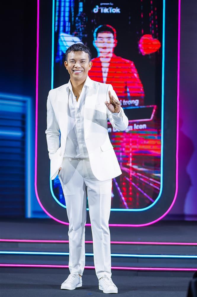 Võ Hoàng Yến, Đỗ Long như dâu rể tại sự kiện cuộc thi sáng tạo-5