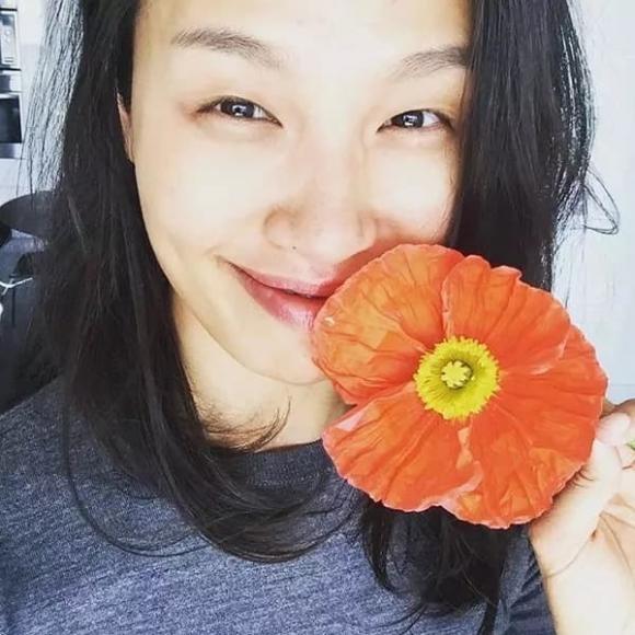 Đại diện Việt Nam đầu tiên tại Miss Universe giờ ra sao?-7