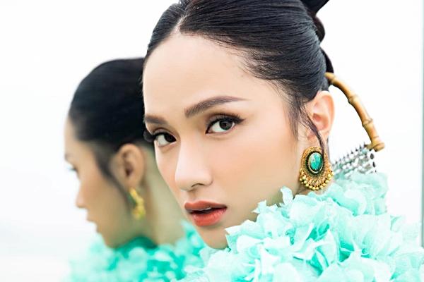 Hương Giang hát gây tranh cãi tại đám cưới Bình An - Phương Nga-9