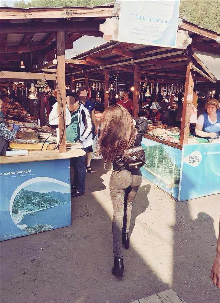 Tin showbiz Việt ngày 9/10: Trizzie Phương Trinh hội ngộ mẹ chồng cũ-5