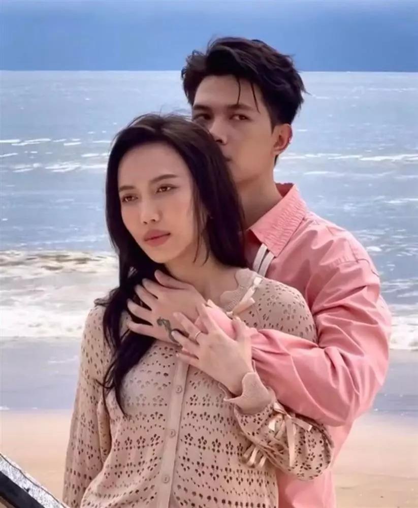 Diệu Nhi - Anh Tú tặng quà gì mà khách mời đám cưới hết hồn?-11