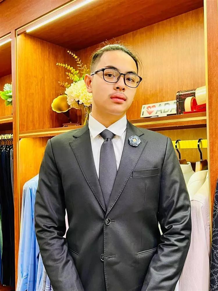 Cát Phượng ngơ ngác khi quý tử 18 tuổi muốn thi thể hình-3