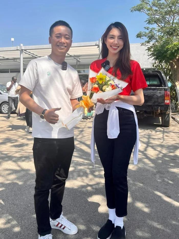 Thùy Tiên phản ứng ra sao khi thấy ảnh cưới với Quang Linh Vlog?-3