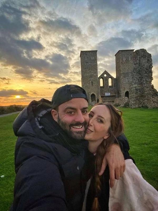 Tính toán kỹ lưỡng, cô dâu vẫn khóc như mưa trong ngày cưới-2