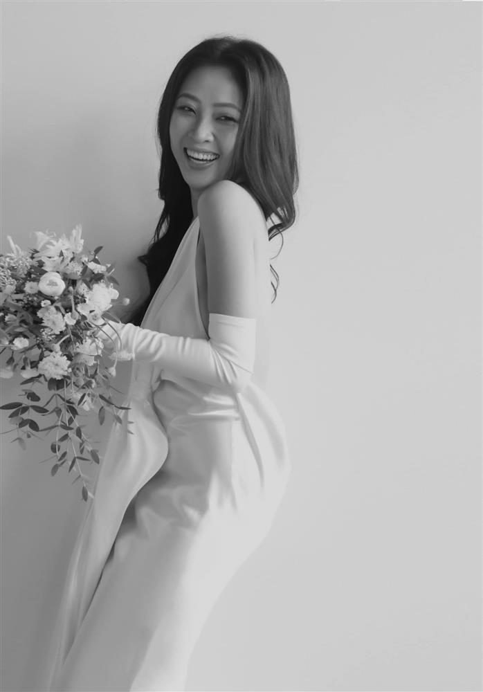 Liêu Hà Trinh đã tìm được bạn thất lạc hơn 10 năm để mời cưới-5