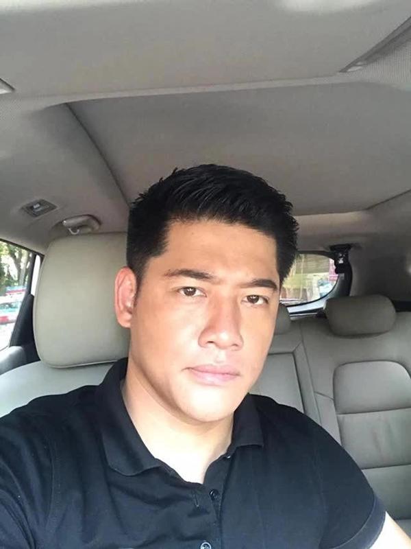 Nam chính hiền nhất của Hoa Cỏ May: Sự nghiệp thăng tiến nhờ sức mạnh tình thân-9