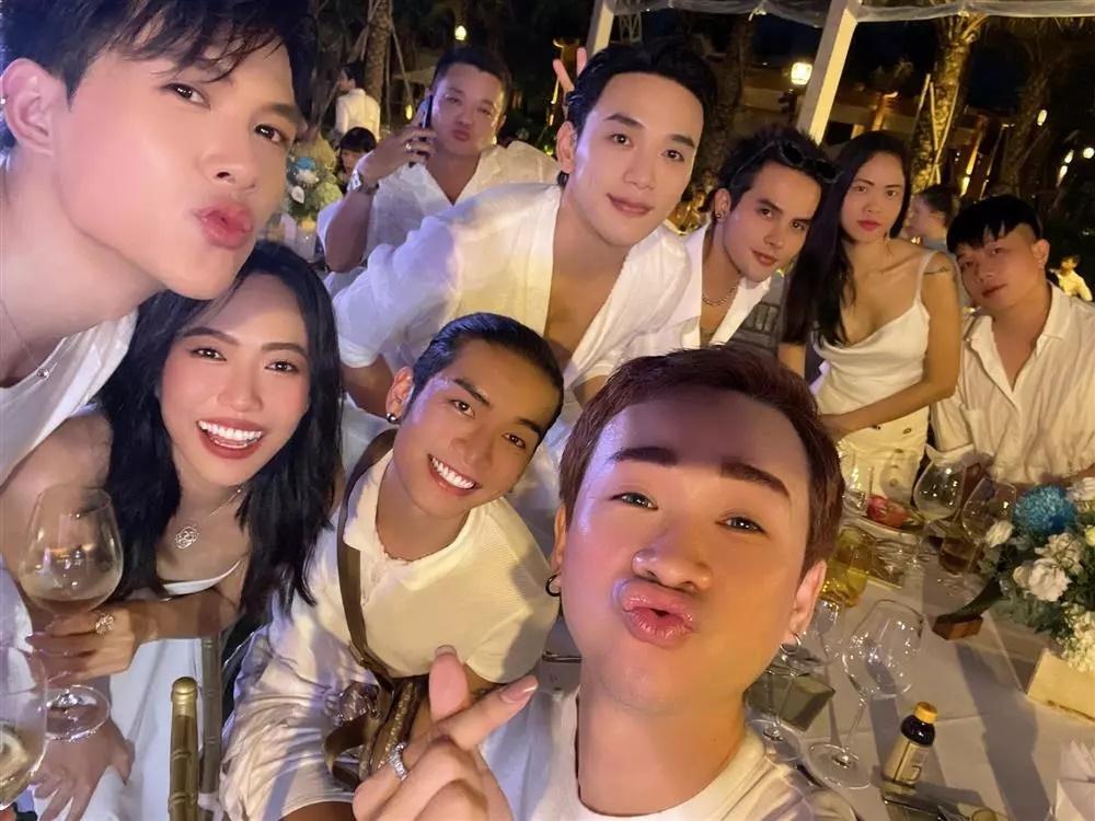 BB Trần - Hải Triều mặc váy trong đám cưới Diệu Nhi-9