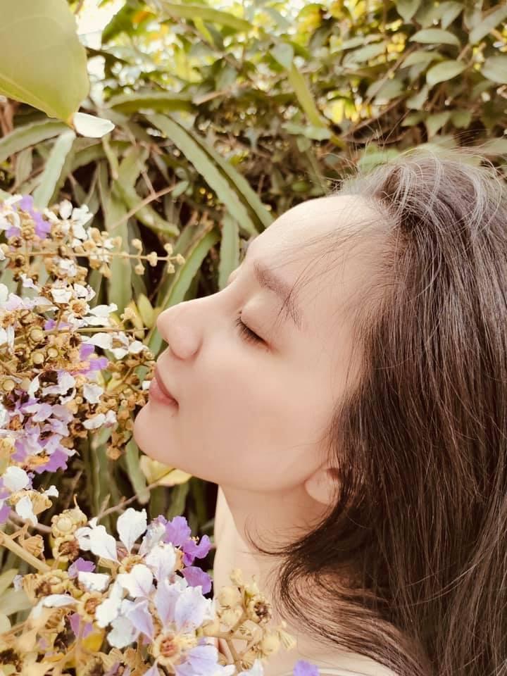 Ngoài lúc xuề xòa, vợ Lê Dương Bảo Lâm mặc đẹp kém gì celeb-13