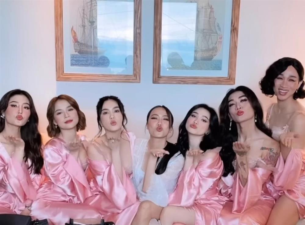 Một phù dâu của Diệu Nhi lộ ý đồ tăm tia chú rể Anh Tú-1