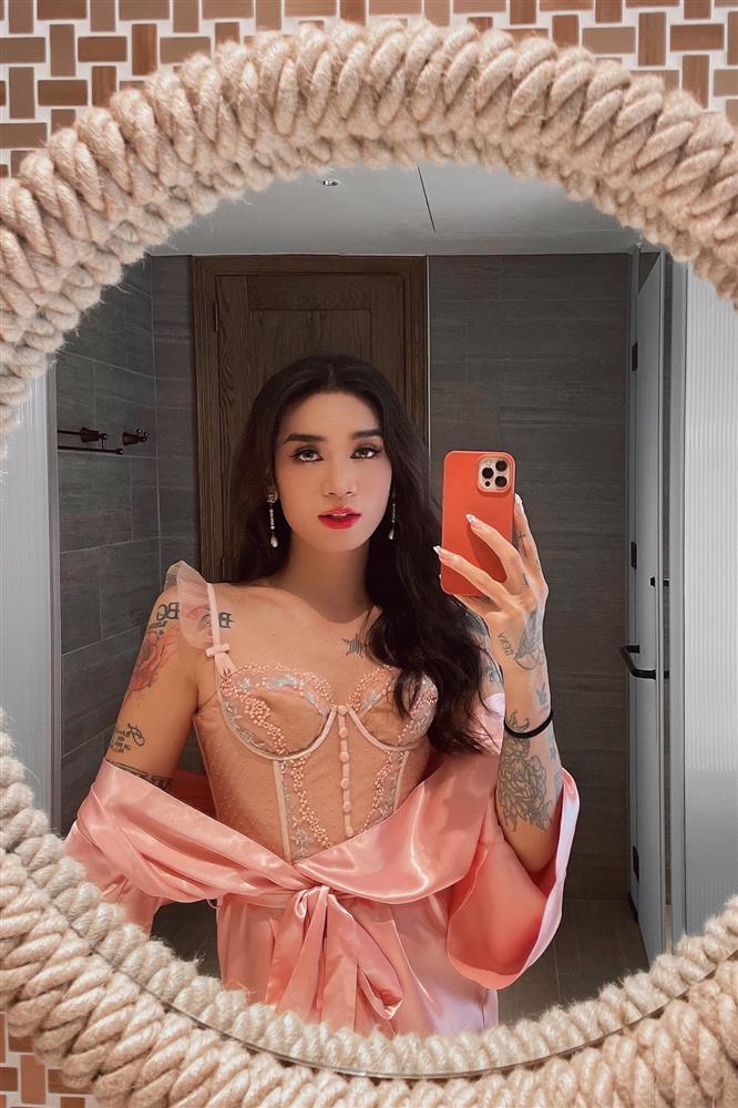 Một phù dâu của Diệu Nhi lộ ý đồ tăm tia chú rể Anh Tú-7