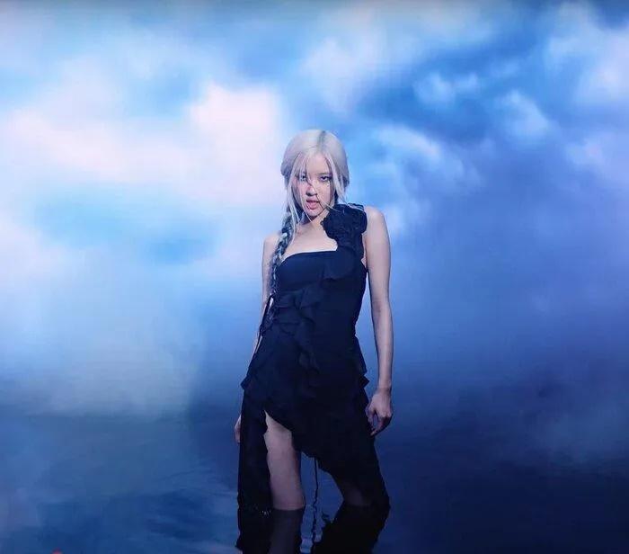 Trước khi bị chê mặc váy lôi thôi, Diệu Nhi từng diện nó khá đẹp-9