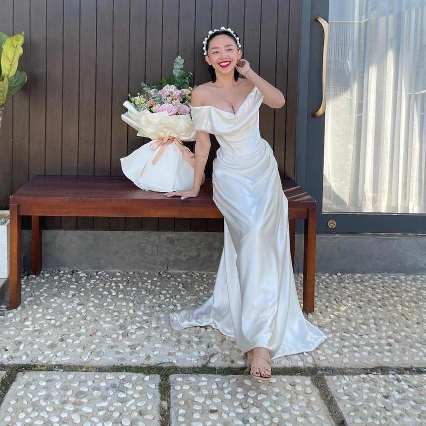 Á hậu Phương Nga mặc váy cưới từ croptop, bạo chưa từng có-4