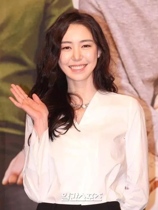 5 sao Hàn tăng cân vì vai diễn: Tài tử Bỗng Dưng Trúng Số được đền đáp-8