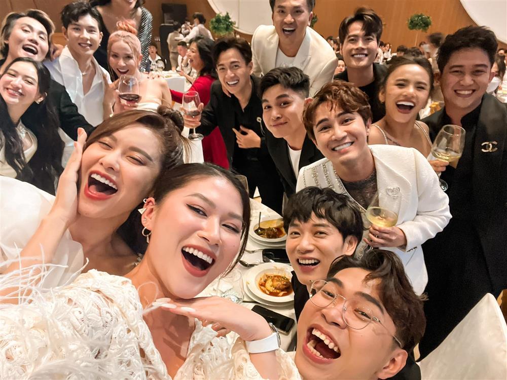 Đại Nghĩa - Võ Tấn Phát chụp ảnh chung sau nghi vấn người dưng-7