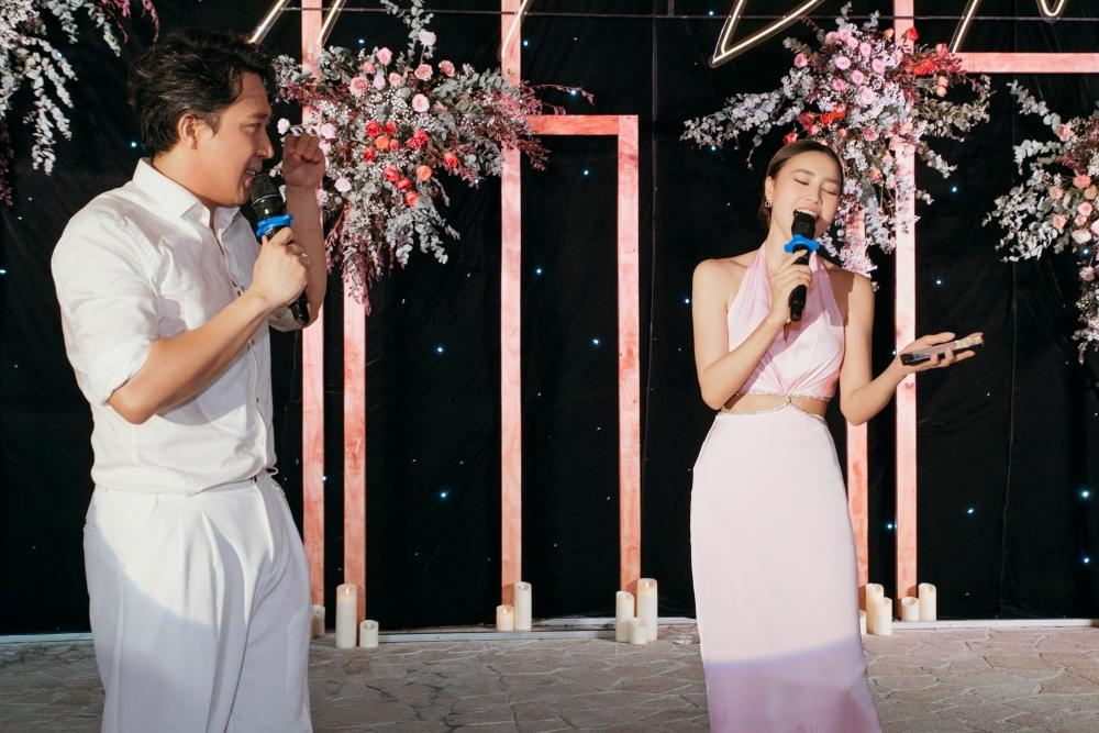 Clip 2 Thánh phá hit Lan Ngọc và Sam song ca tại đám cưới Diệu Nhi-5