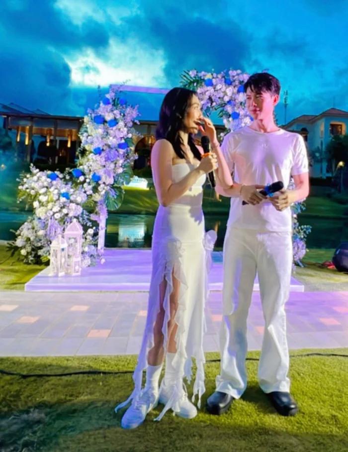 Diệu Nhi quăng giày, mặc váy cưới với dép lê để quẩy cho sung-10