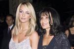 Britney Spears kể từng bị mẹ tát vì tiệc tùng đến 4 giờ sáng