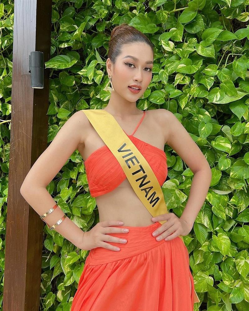 Thiên Ân quấn khăn làm áo chặt đẹp dàn thí sinh Miss Grand-10