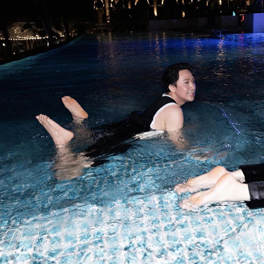 Hari Won phản ứng khi Trấn Thành bế bổng dàn mỹ nhân-13