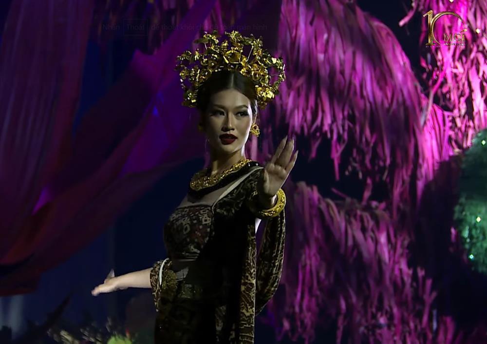 Thiên Ân trình diễn an toàn, Thùy Tiên sáng bừng tại Indonesia-5