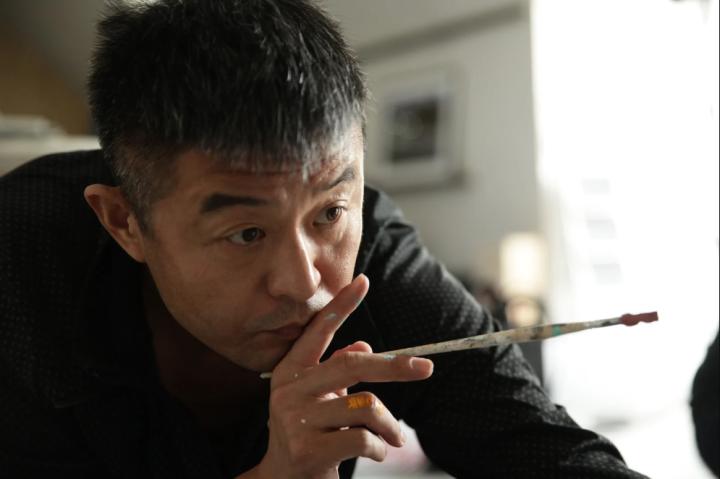 Kinh ngạc nam nghệ sĩ có khả năng tàng hình trước mắt mọi người-2