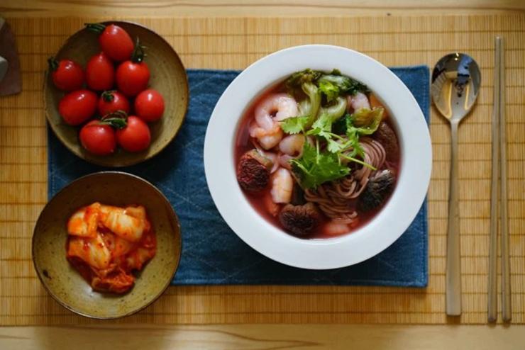 Loại nấm màu đỏ, mọc hoang, người dân nói thấy nó như thấy vàng-4