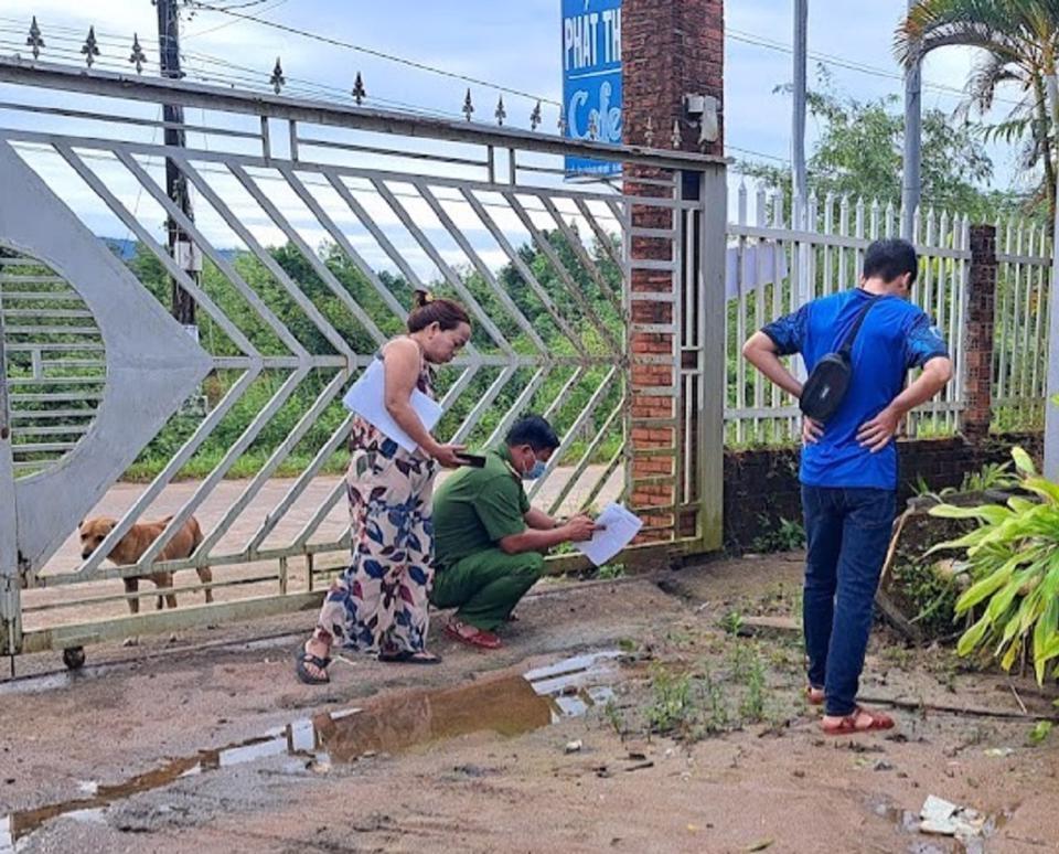 Một nhà dân ở Phú Quốc bị ném bom tự chế khủng bố-1